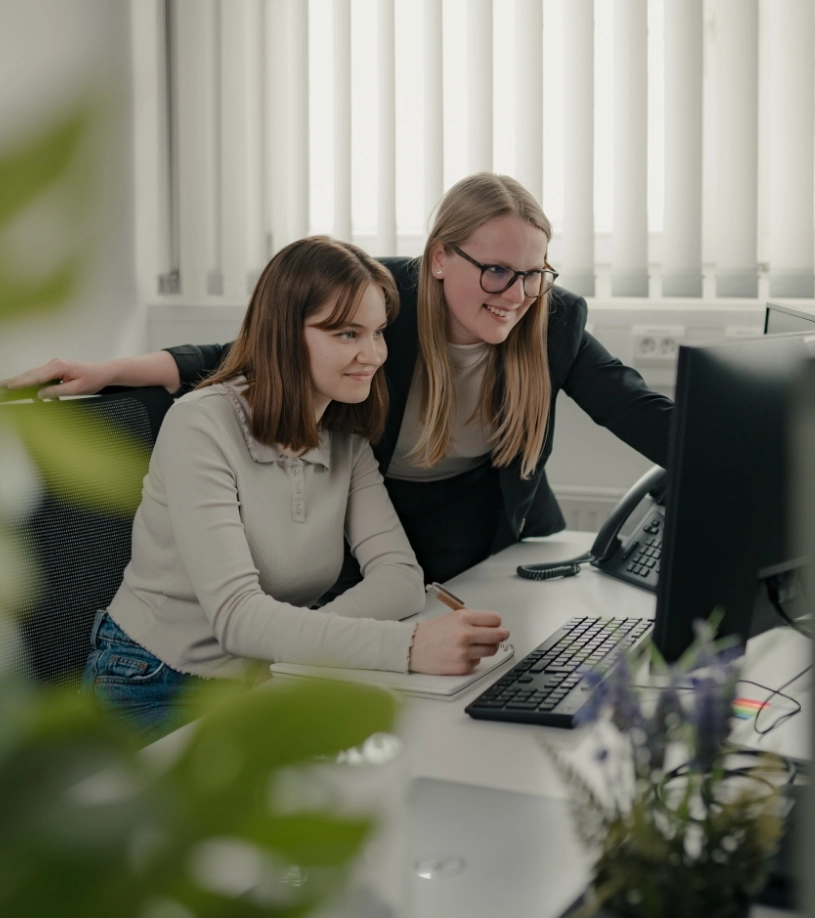 Resch und Frisch Lehrlings Shooting Thumbnail für Büro